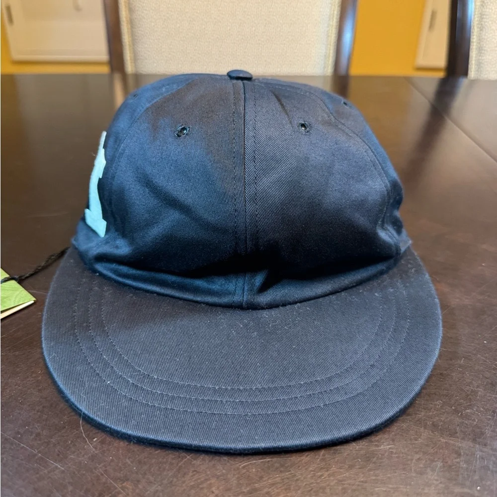 New Gucci Logo Black White Baseball Hat Size XL
